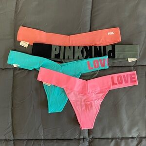 VS PINK Thong Set